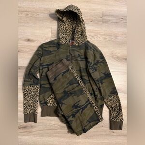 Johnny Was Panthera Camo Set